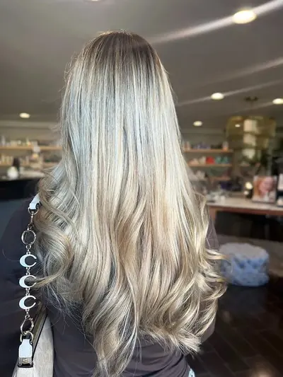 Hair extensions by Kirra Davis